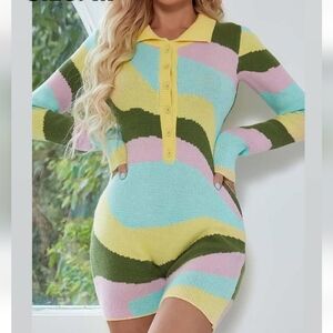 Cherry Mellow Pastel Knit Romper | Retro Abstract Pattern |Button Collar| Size M